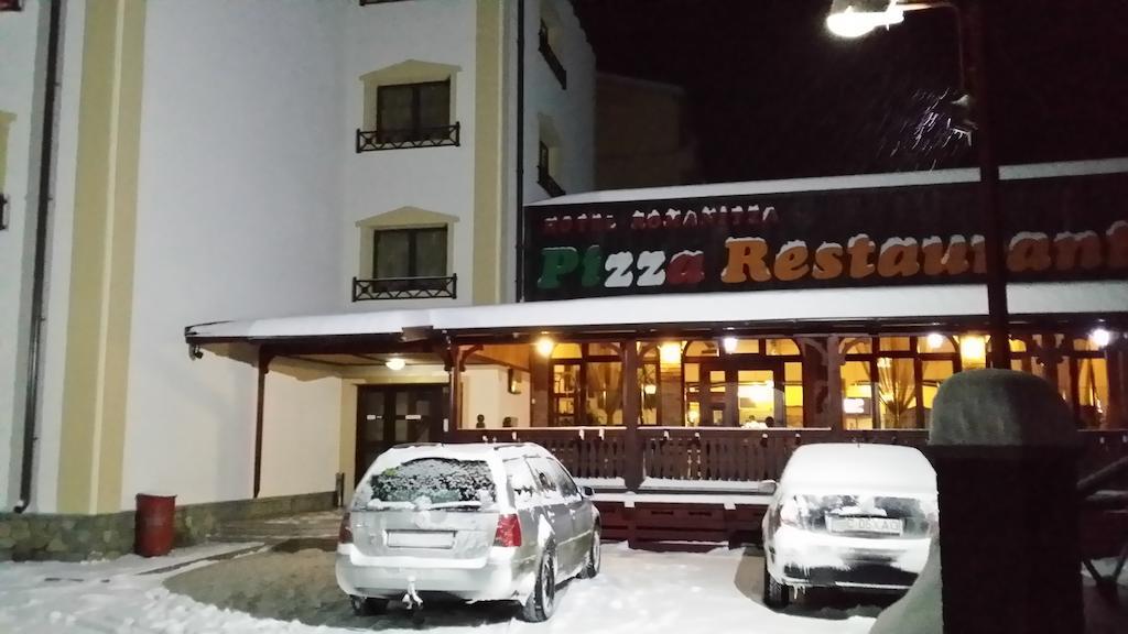 Vila Romanitza Darmanesti  외부 사진